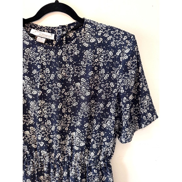 Norm Thompson Dresses & Skirts - Vintage Norm Thompson Dress Size 10 100% Silk Navy Blue Floral Midi Short Sleeve